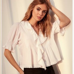 Aritzia Tops - NWOT Aritzia SS19 Wilfred Blouse in Yellow Aritzia Tops - NWOT Aritzia SS19 Wilfred Blouse in Yellow